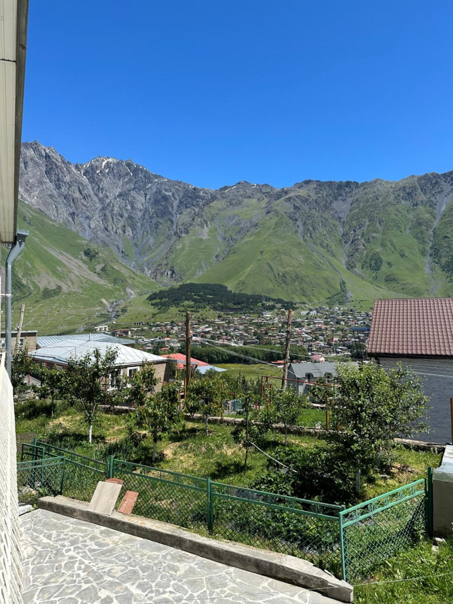 Polaris Kazbegi Hotel Ngoại thất bức ảnh