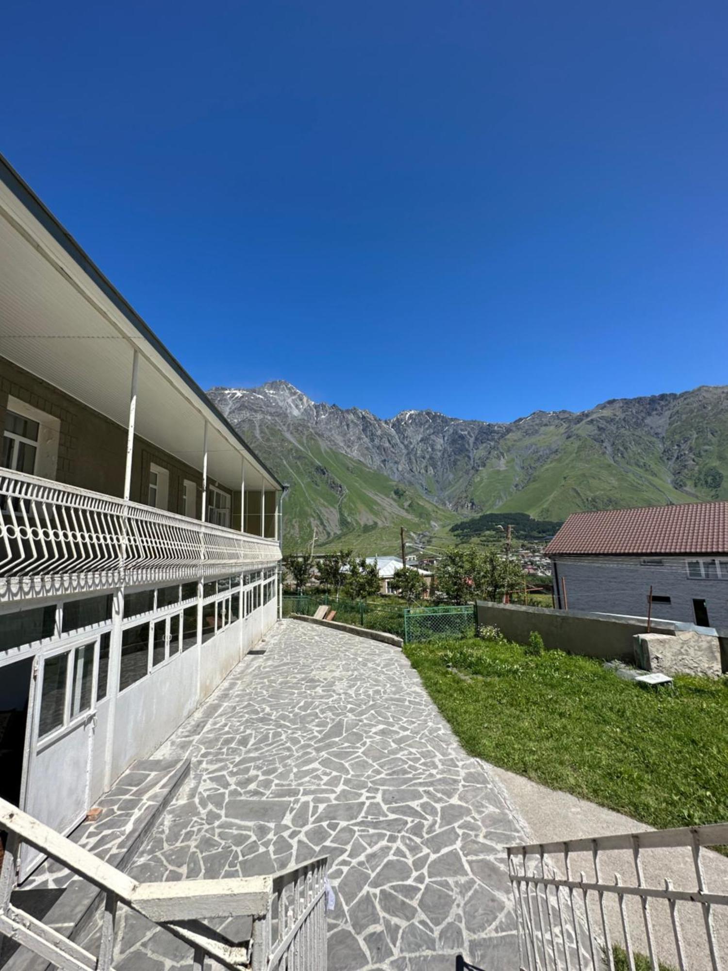 Polaris Kazbegi Hotel Ngoại thất bức ảnh